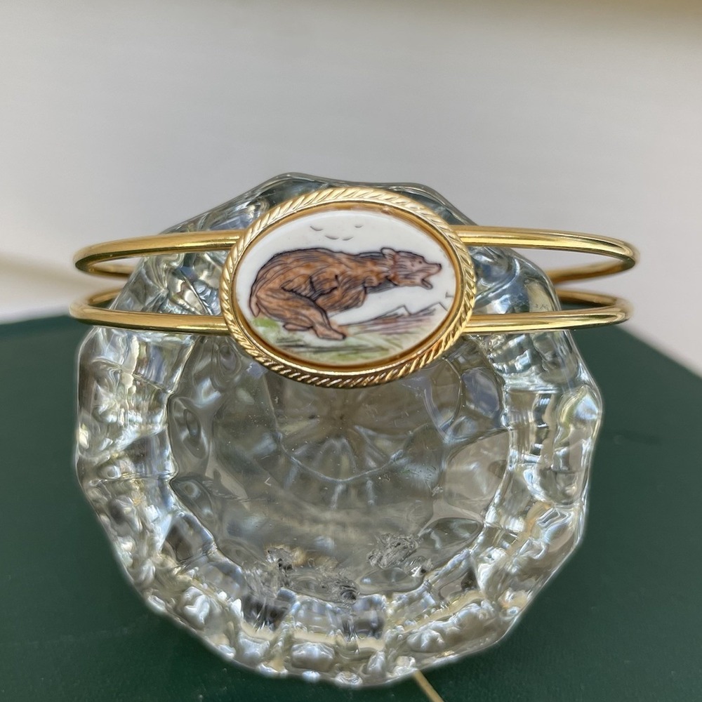 Vintage Scrimshaw Bear Bangle Bracelet Engraved Cottagecore Wilderness Boho